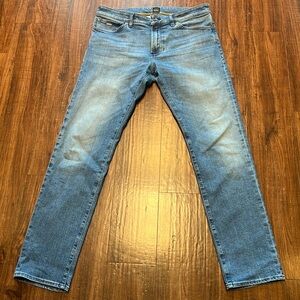 Hugo Boss Jeans Maine Regular Fit men 33/32 worn a few times, Great condition